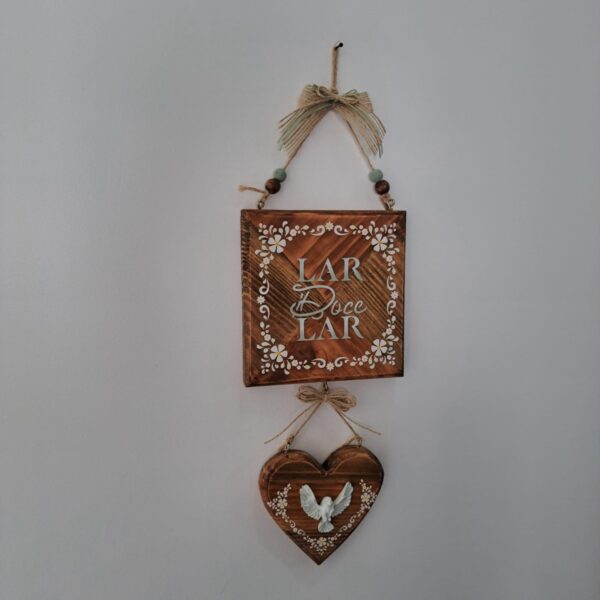 Placa Lar doce Lar com coração e Espirito Santo - Image 4